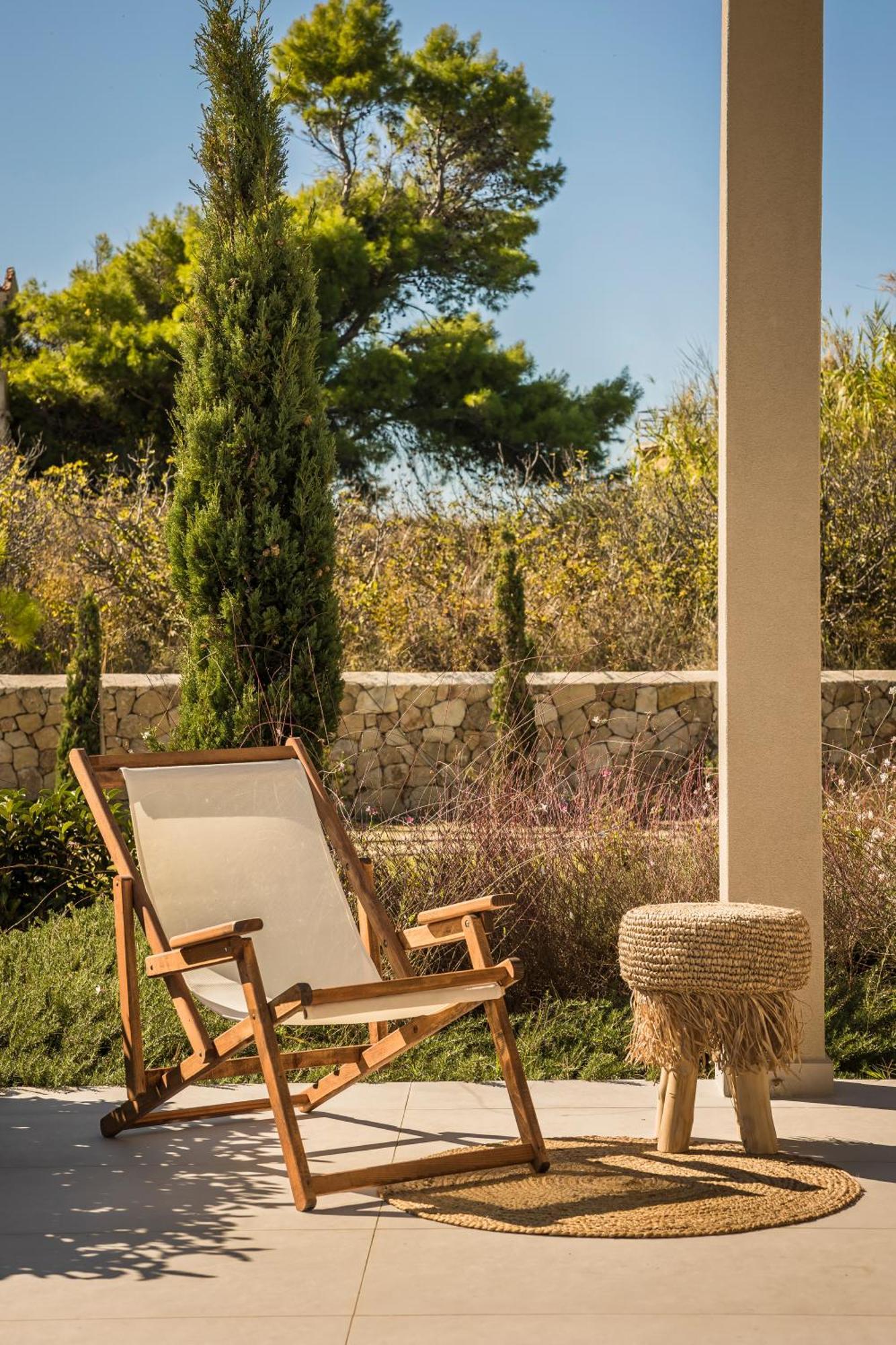 Grand Blue Beach Residences Ликсури Экстерьер фото