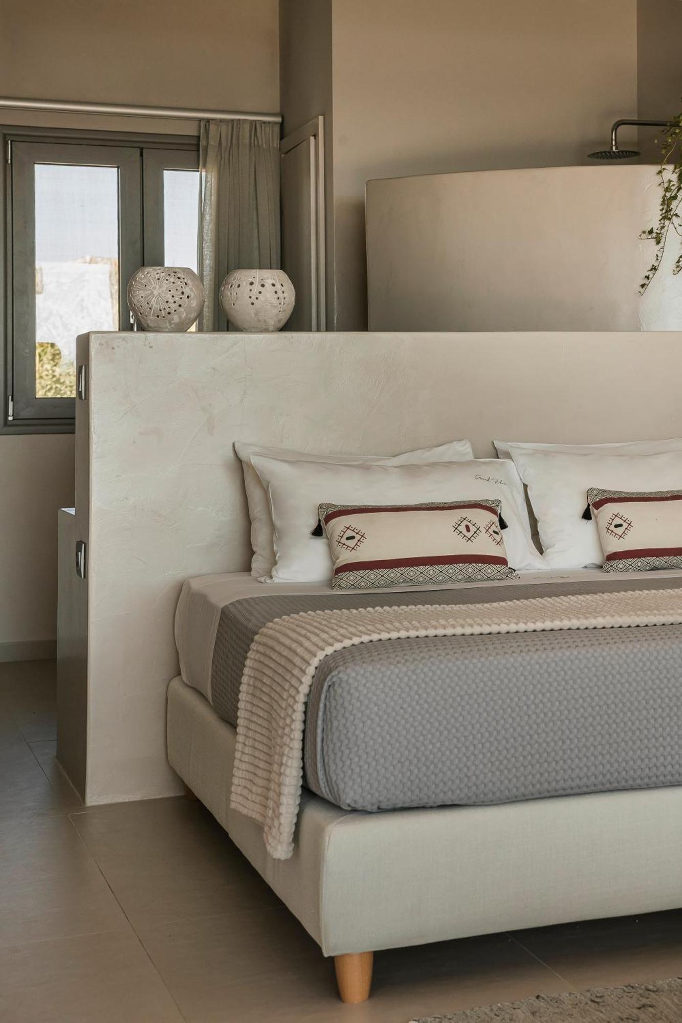 Grand Blue Beach Residences Ликсури Экстерьер фото