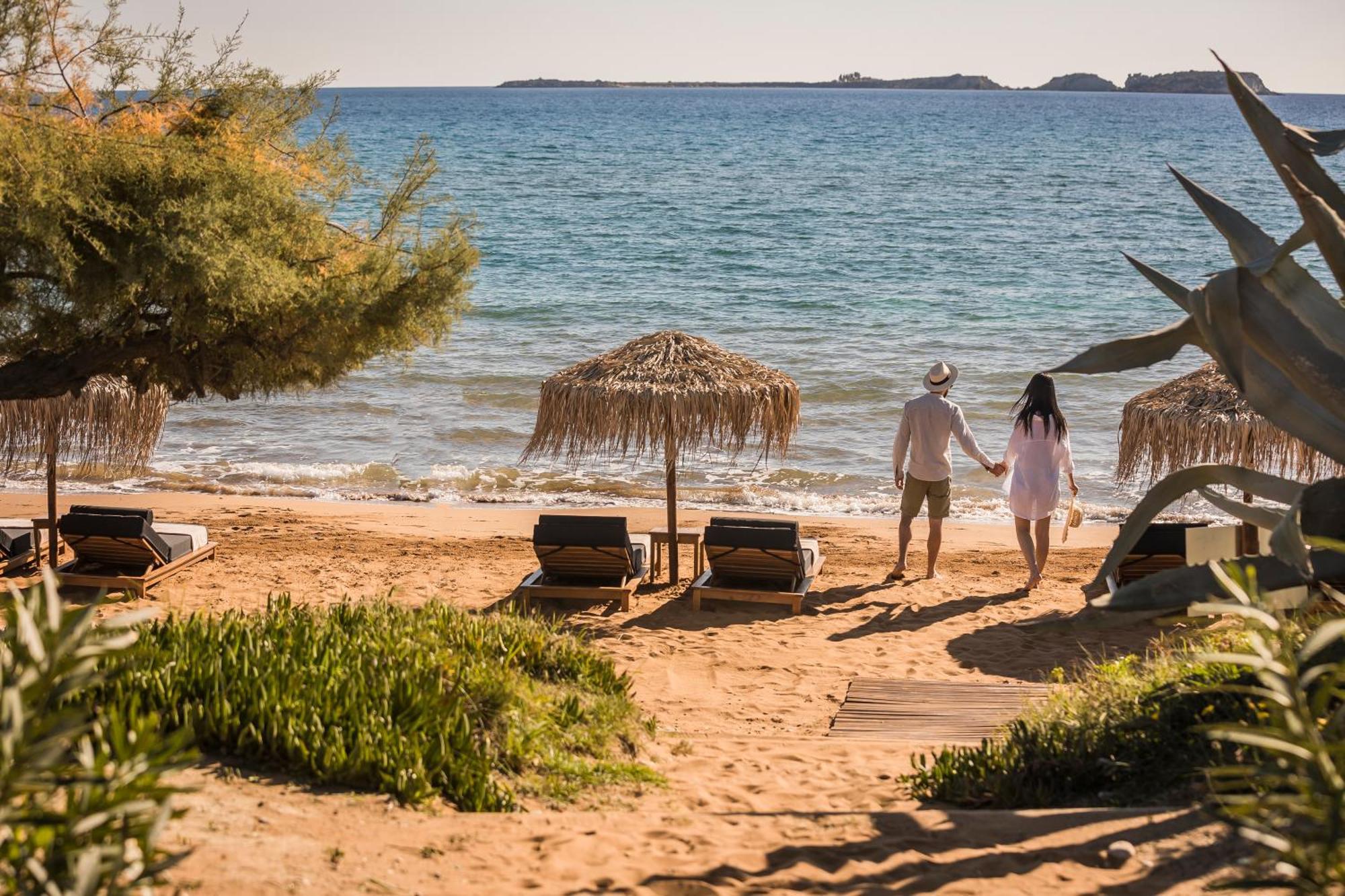 Grand Blue Beach Residences Ликсури Экстерьер фото
