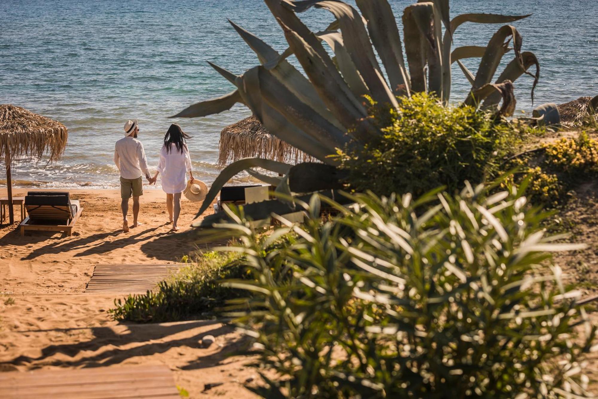 Grand Blue Beach Residences Ликсури Экстерьер фото